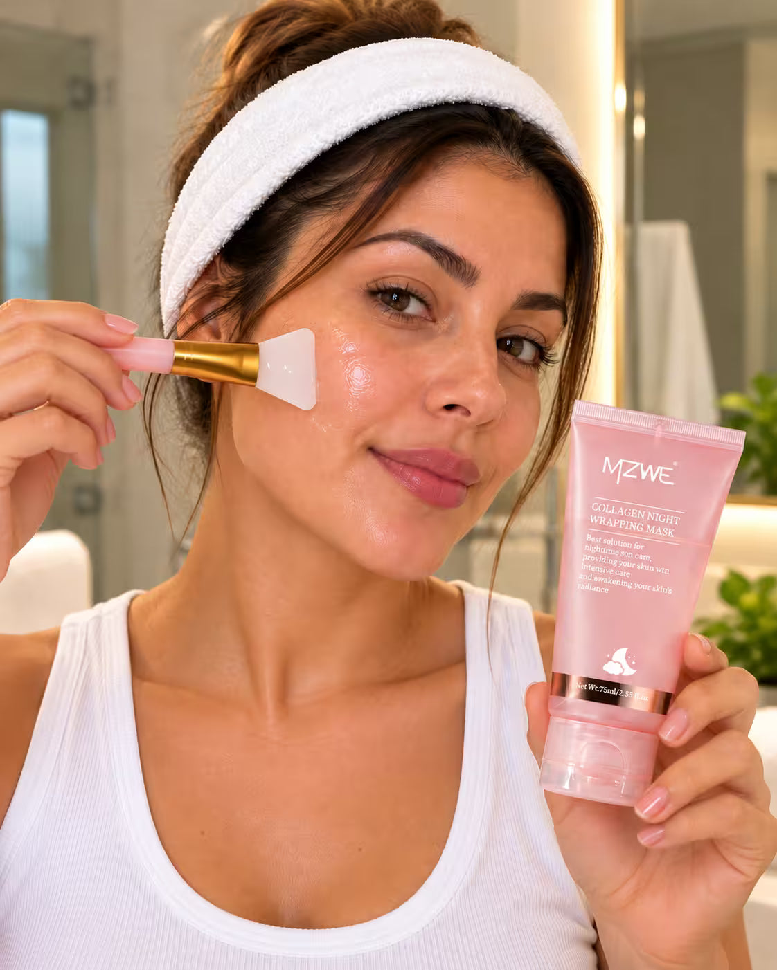 Aplicando la mascarilla con pincel
